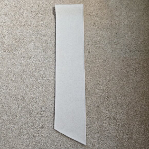 NWOT Wool & Cashmere Minimalist Scarf With Angled Ends Soft Brushed Nap - Picture 6 of 13